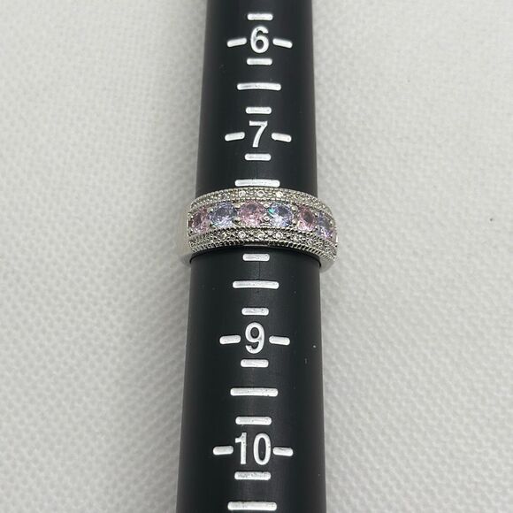 NWOT Size 8 multi stone band - Picture 4 of 4